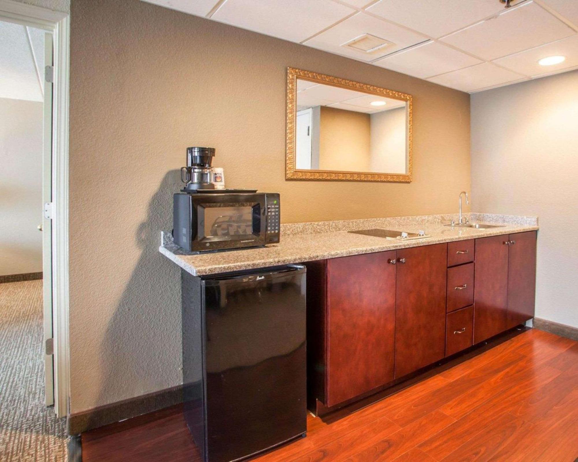 Quality Inn & Suites Orland Park - Chicago Exteriér fotografie