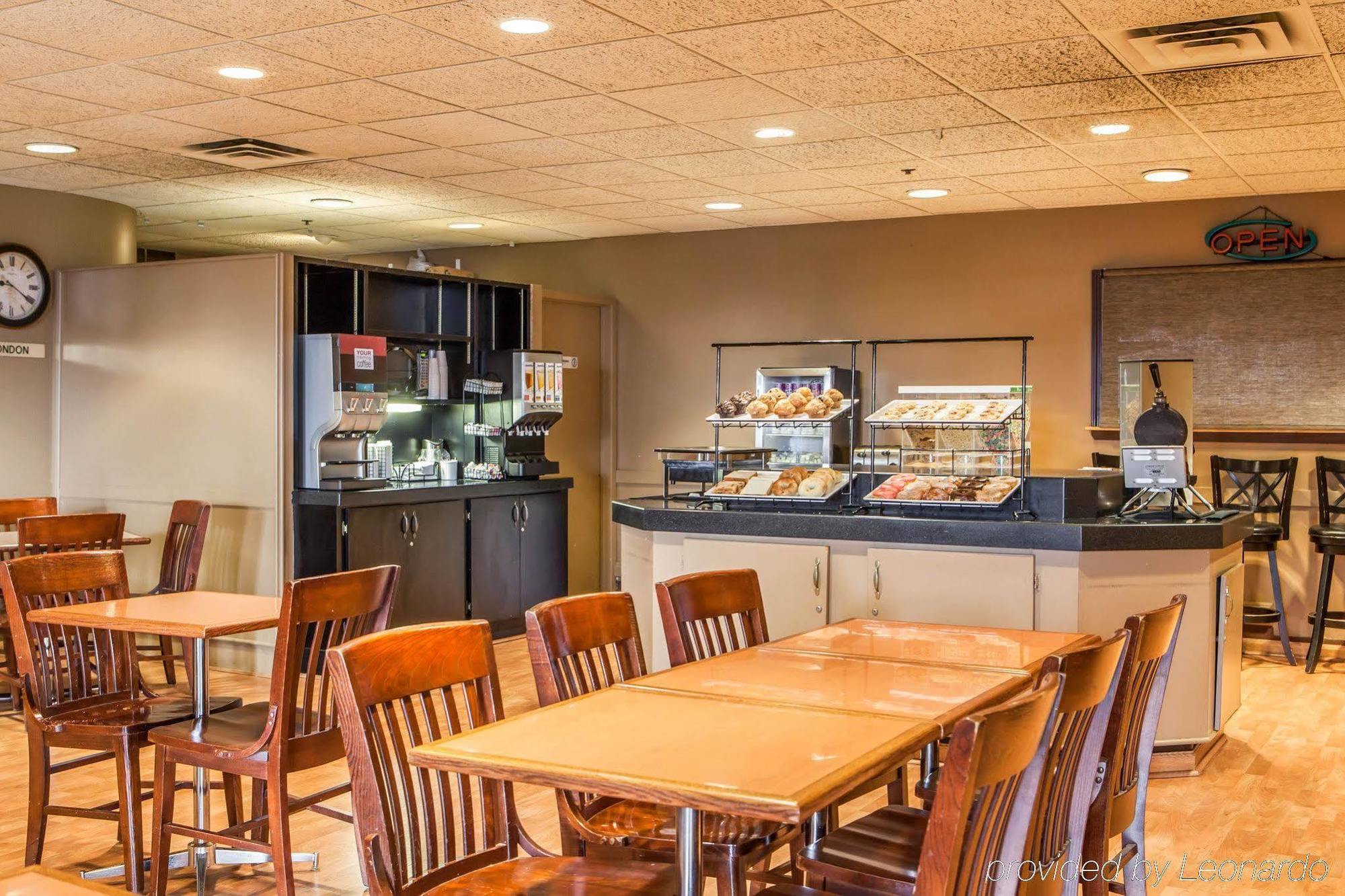 Quality Inn & Suites Orland Park - Chicago Exteriér fotografie